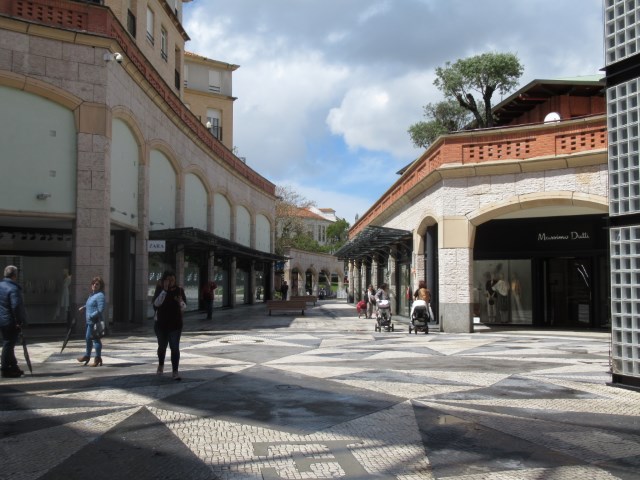 Aveiro, Winkelcentrum Forum
